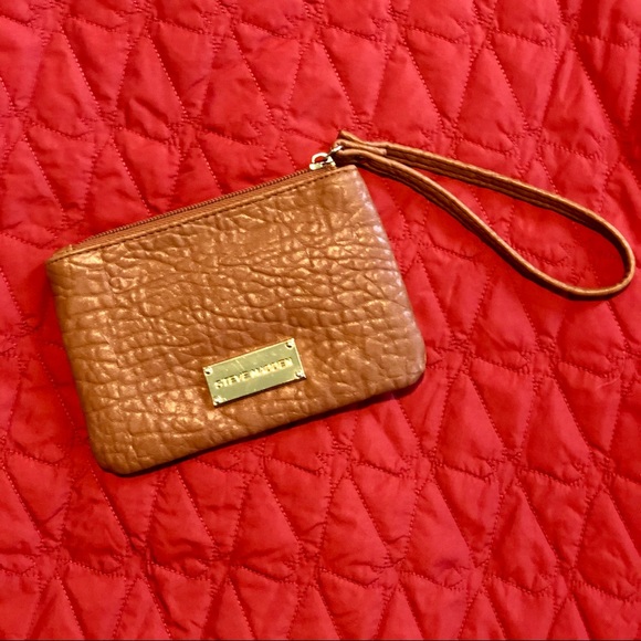 Steve Madden Wristlet _ Camel Color w/ Gold Logo - Picture 1 of 7